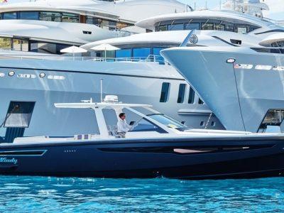 Luxury boats Lefkas