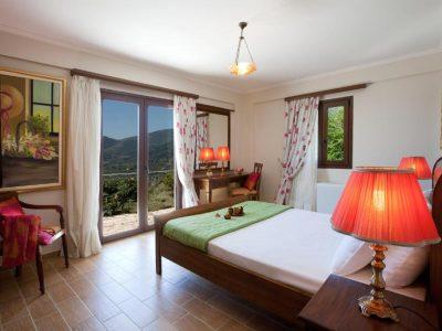 Lefkada luxury villas overlooking the sea,beachfront villas
