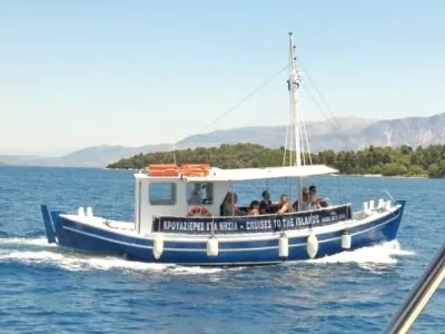 marine adventure cruise Lefkas Nydri