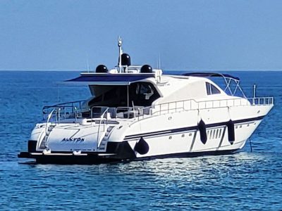 Lefkada yacht cruises