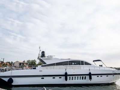Yacht cruises Lefkada