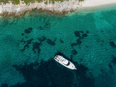 Luxury-yacht-cruises-Lefkada